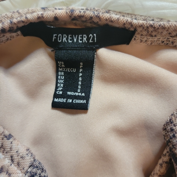 Forever 21 Bodycon Dress - Picture 3 of 3